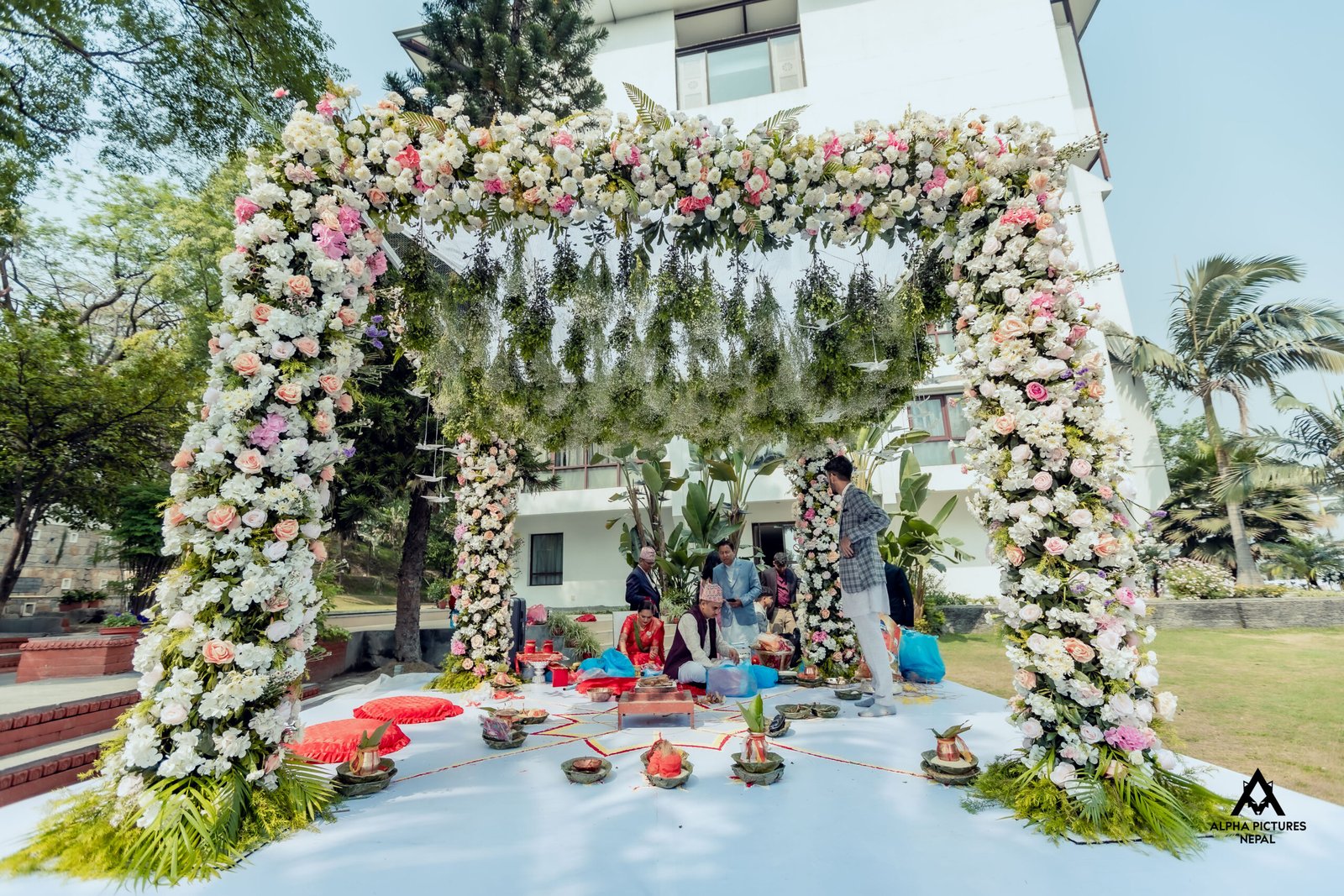 Floral & Decor Design